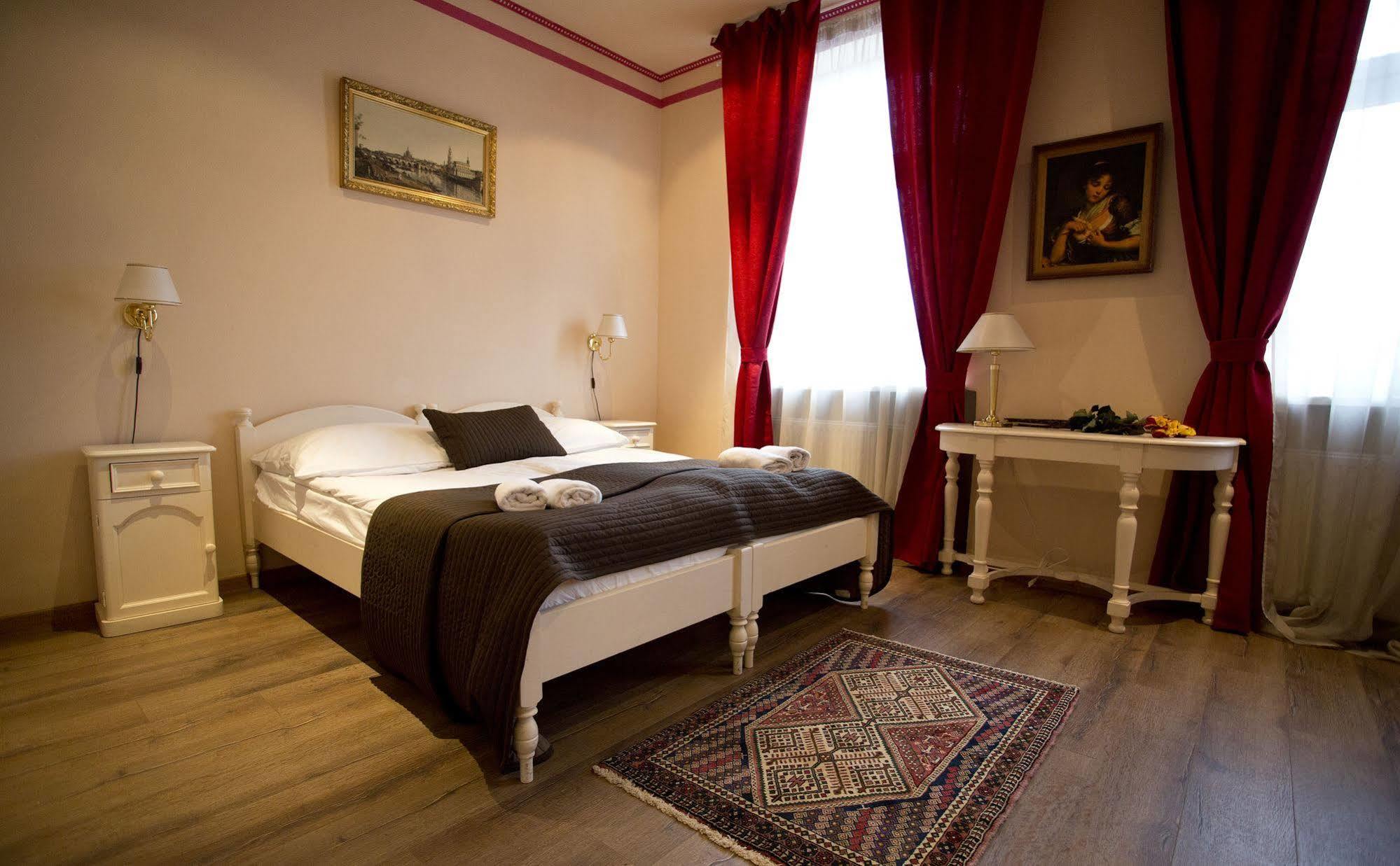 Hotel Nabucco Prague Ngoại thất bức ảnh