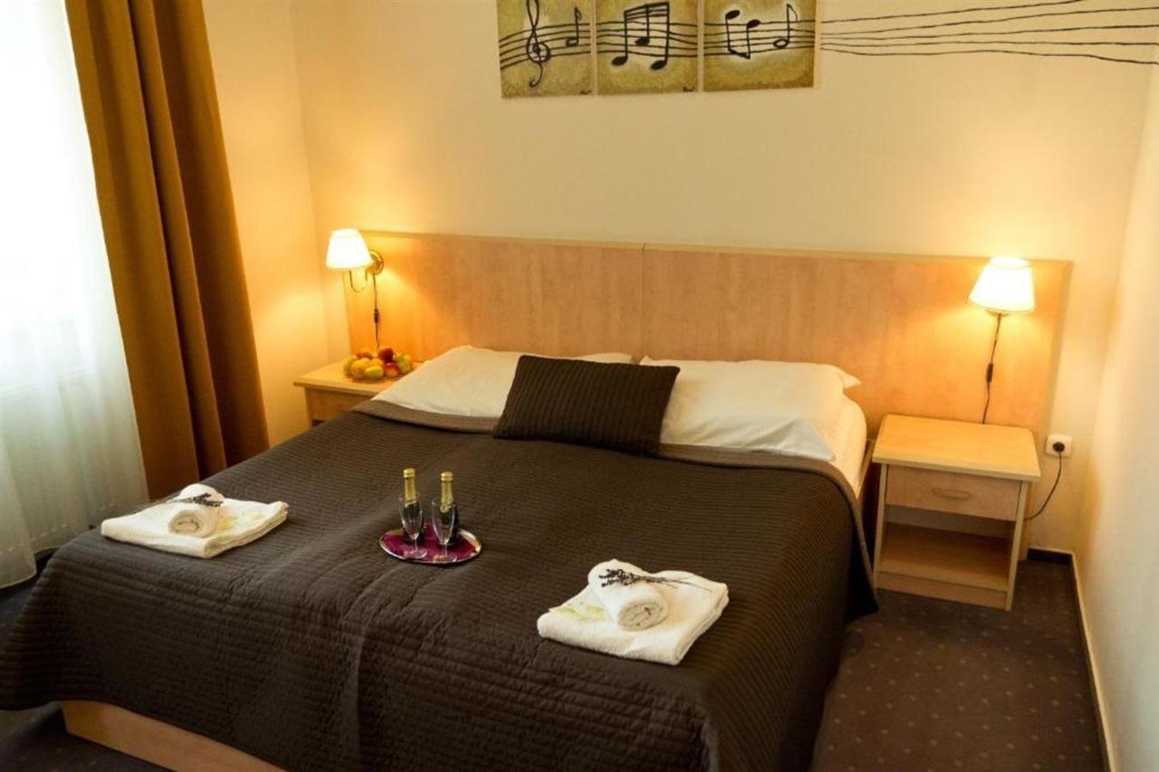 Hotel Nabucco Prague Ngoại thất bức ảnh